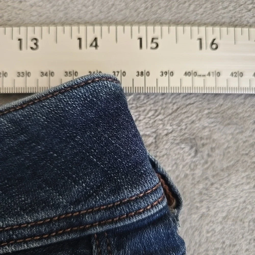 American Eagle Jeans Womens 8 Blue Kick Boot Long Dark Wash Super Stretch Flare - Picture 8 of 10